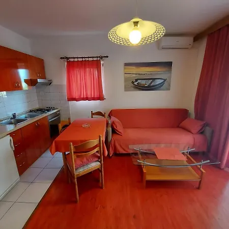 Apartments & Rooms Nensi Guest house Baska (Krk)