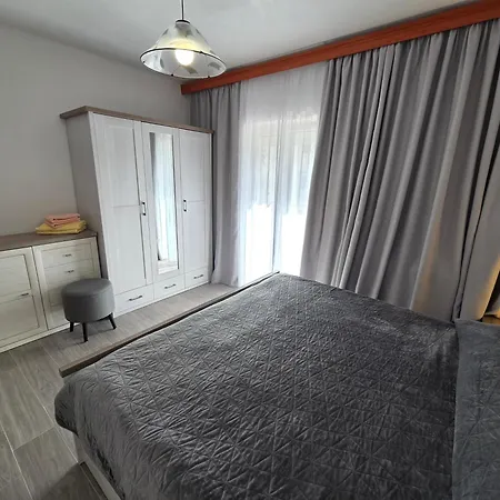 Guest house Apartments & Rooms Nensi Baska (Krk)