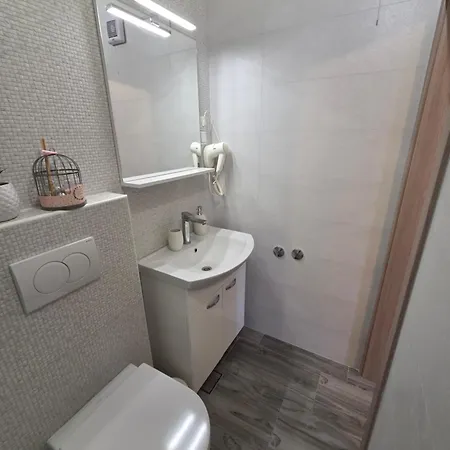 Apartments & Rooms Nensi Baska (Krk)