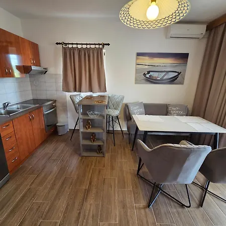 Apartments & Rooms Nensi Guest house Baska (Krk)