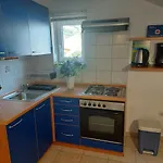 & Nensi 3* באסקה