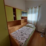 & Nensi 3*