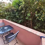 & Nensi 3* באסקה