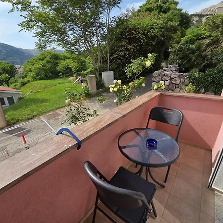 Apartments&rooms Nensi Gasthuis Baška